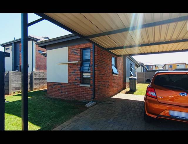 3 BEDROOM FREESTANDING FOR SALE IN LOTUS GARDENS